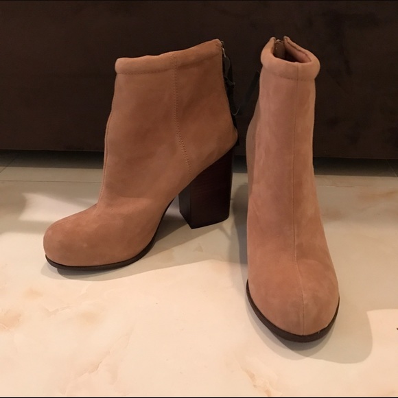 Jeffrey Campbell Rumble Boot - Picture 2 of 4